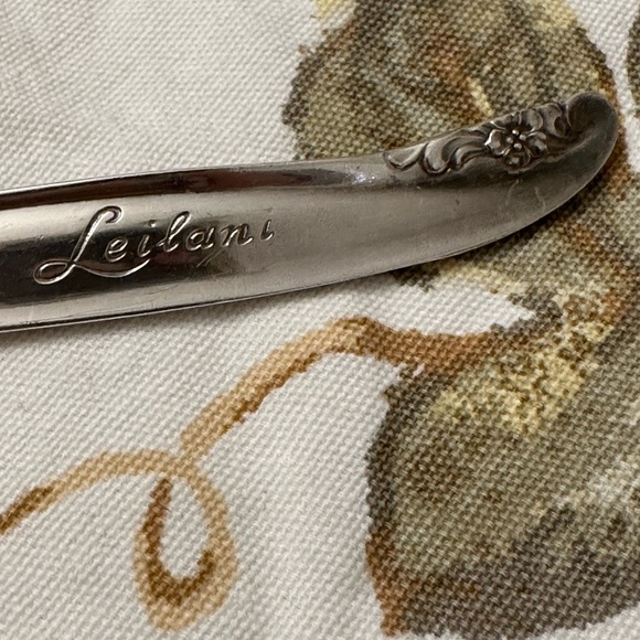 1847 Rogers Bros silver plate pie server, Pattern Leilani, vintage 1947-1961 MCM - Picture 9 of 9